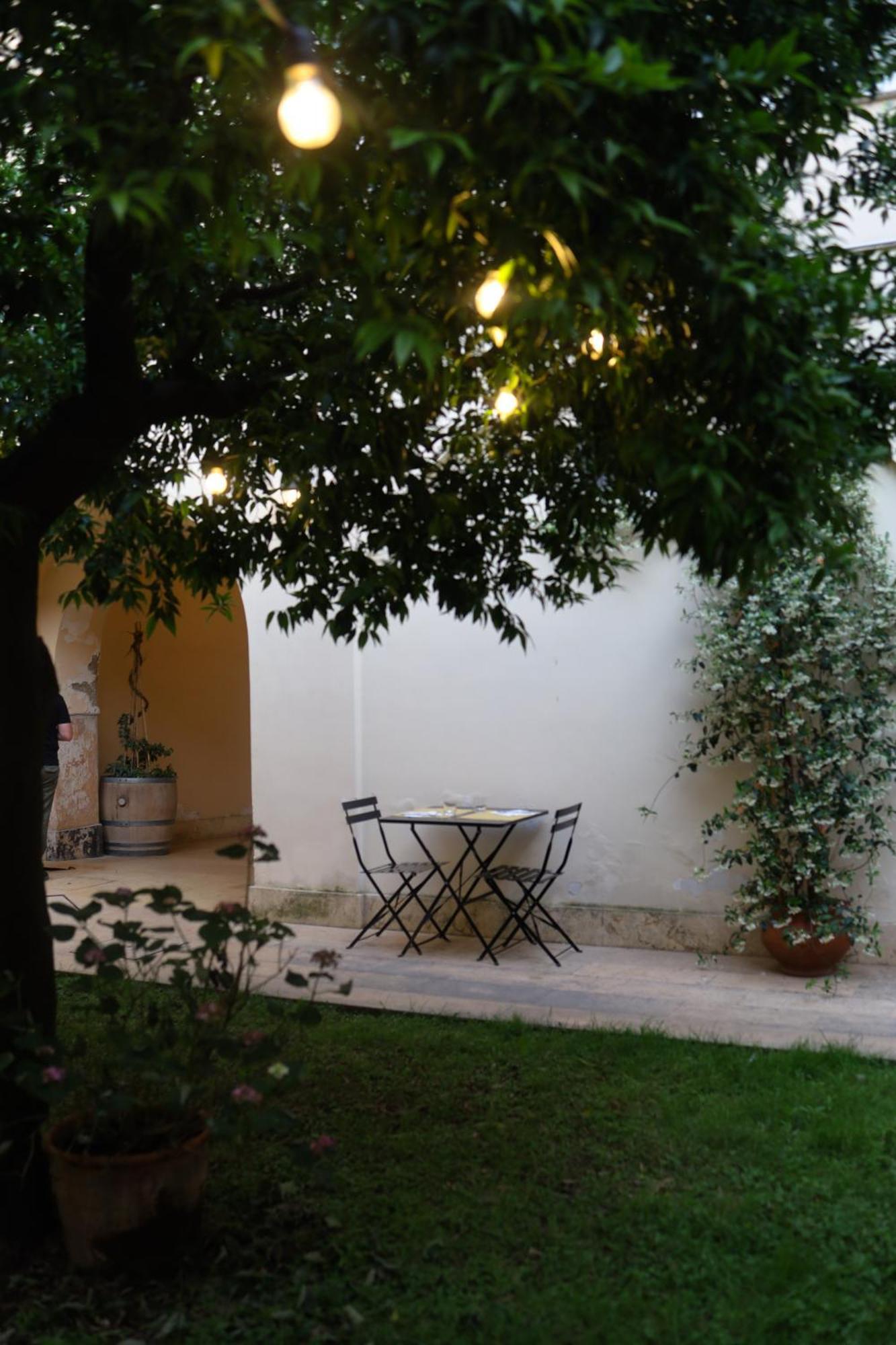 Terra - Bed And Breakfast Caserta Esterno foto