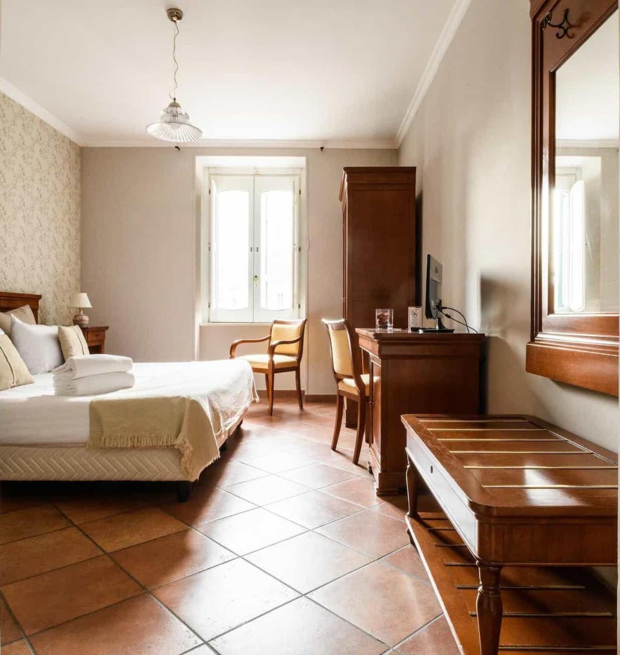 Terra - Bed And Breakfast Caserta Esterno foto