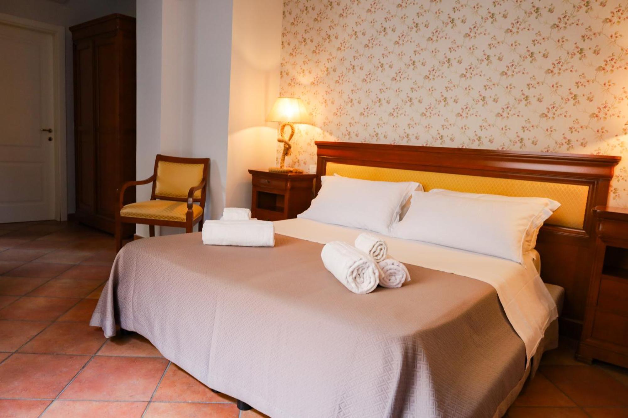 Terra - Bed And Breakfast Caserta Camera foto